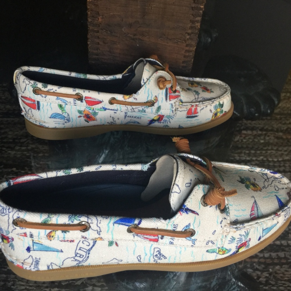Sperry tropical print loafers NEW!